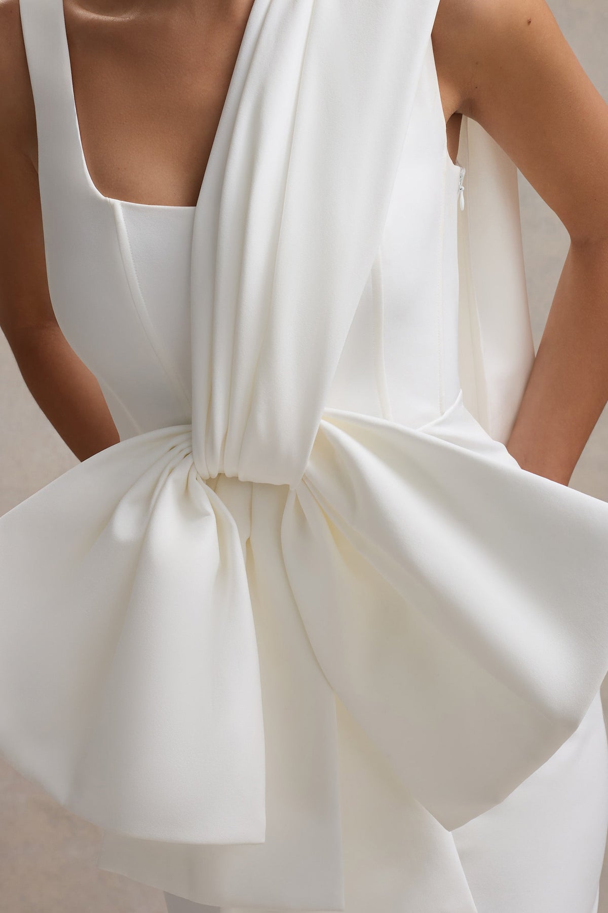 WB_HR_CL134589028-BruleeCreamScoop-NeckSashMiniDressWithBow16