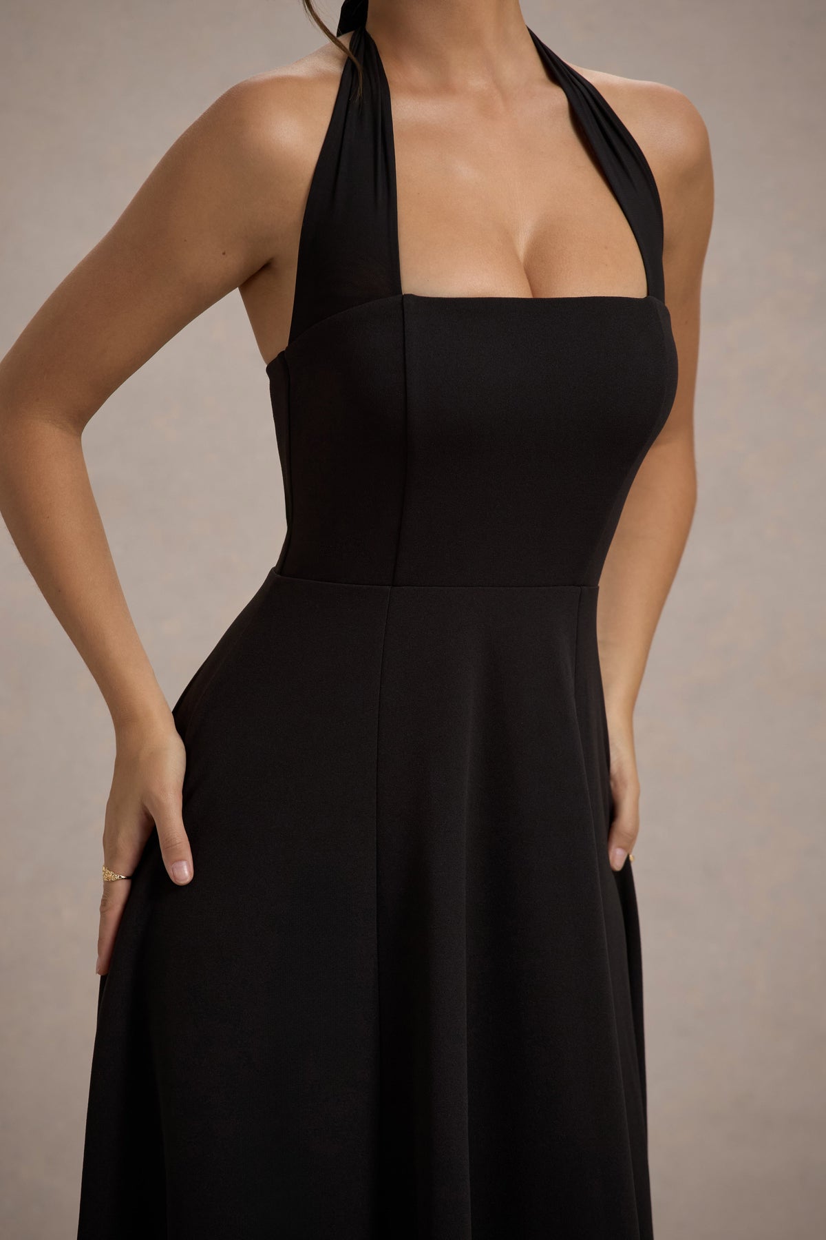 HR_CL135199002-AuburnBlackHalterSkaterMidiDress9