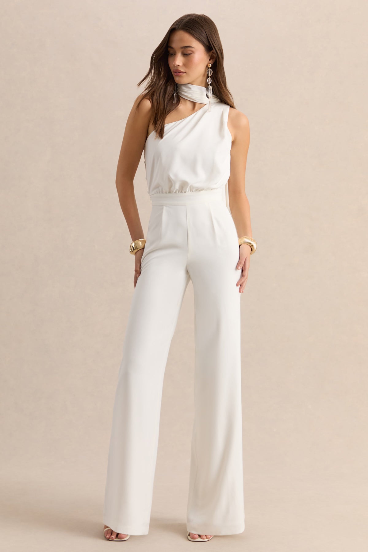 ECM_HR_CL137144110---Gliselle-_-White-Asymmetric-Neck-Jumpsuit-With-Cape-02.jpg