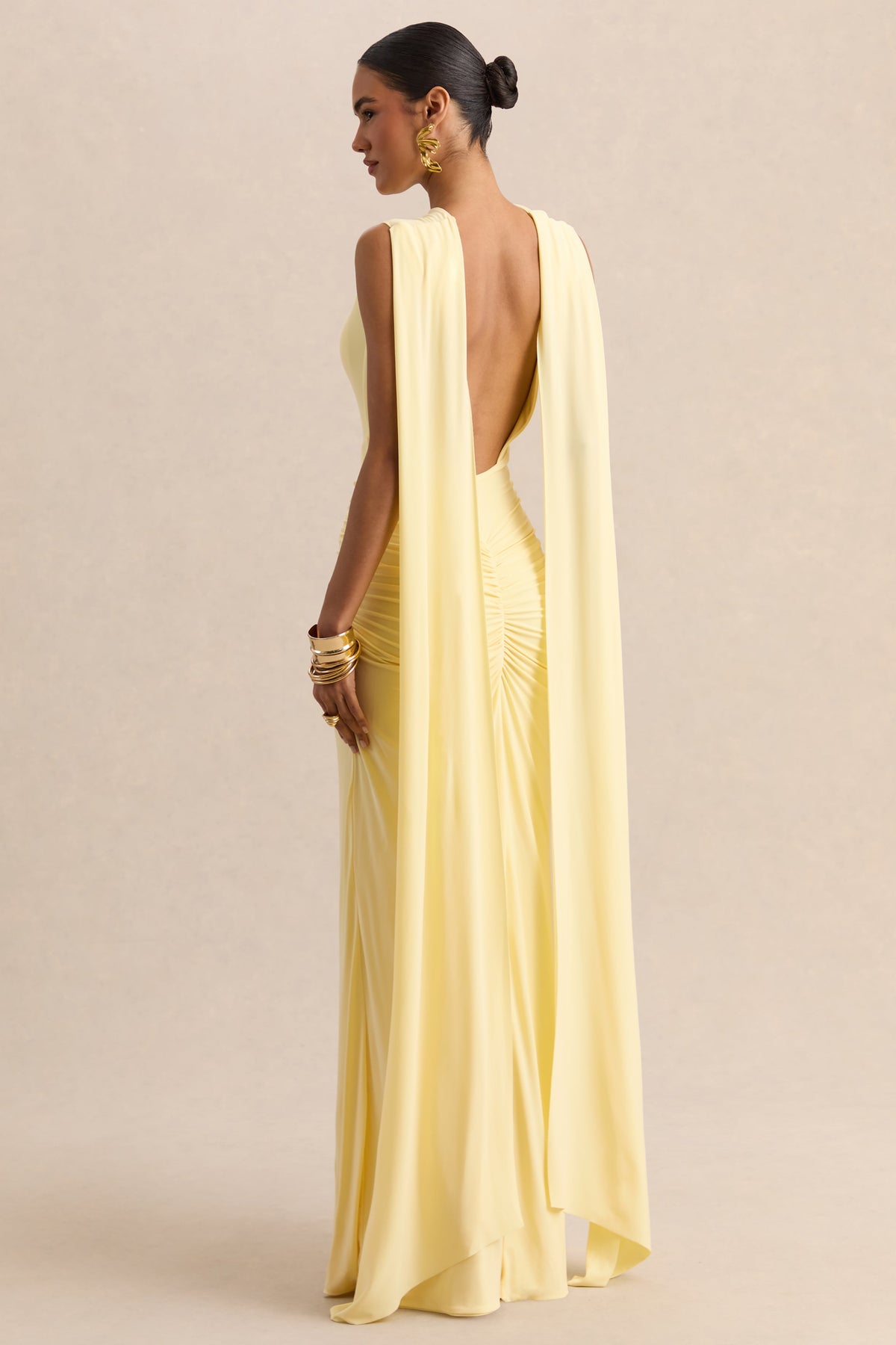 ECM_HR-CL137161121---Premiere---Lemon-Boat-Neck-Maxi-Dress-With-Cape-Sleeves-And-Open-Back-05.jpg