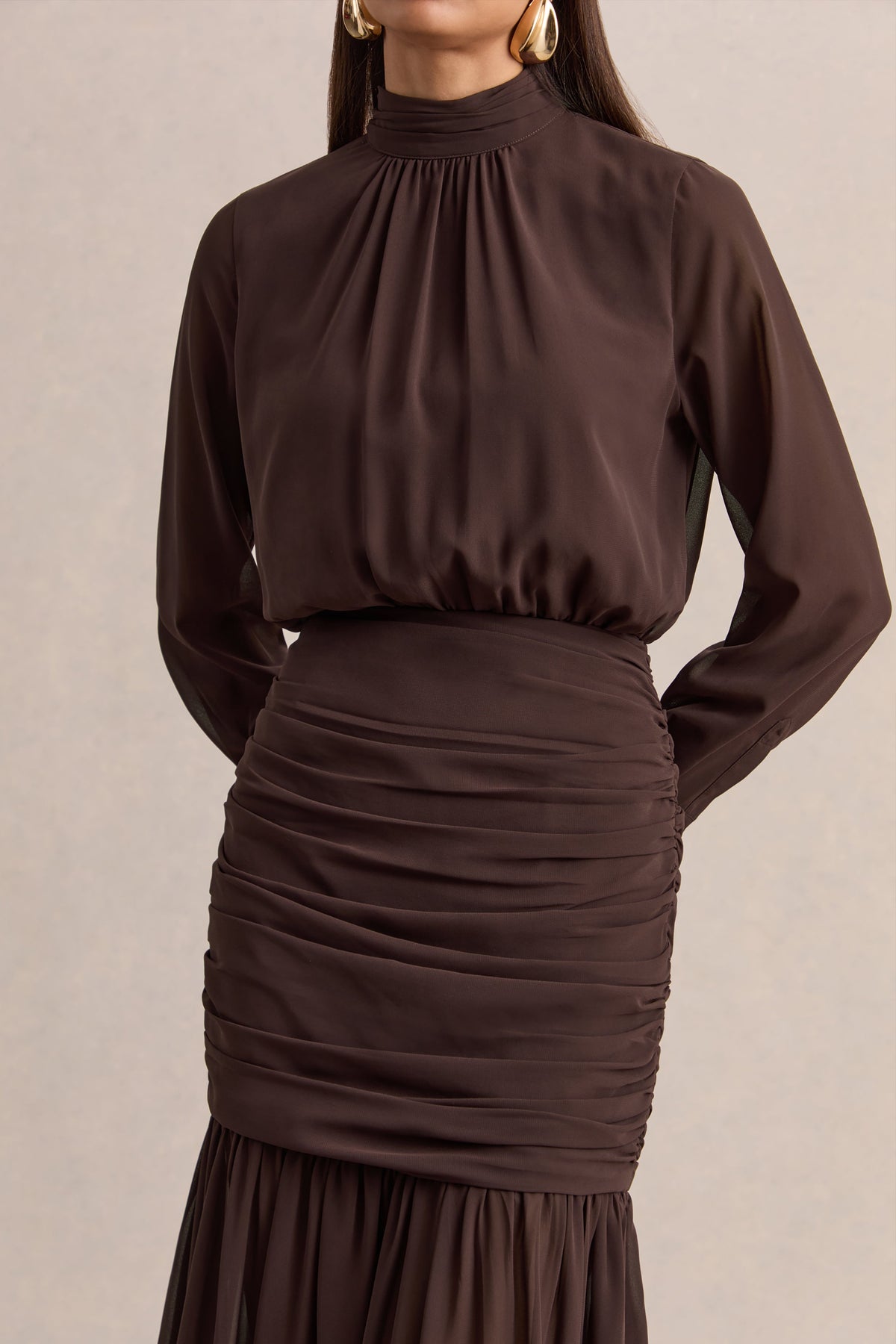 ECM_HR_CL137285021---Zella-_-Brown-High-Neck-Maxi-Dress-With-Sheer-Skirt-05.jpg