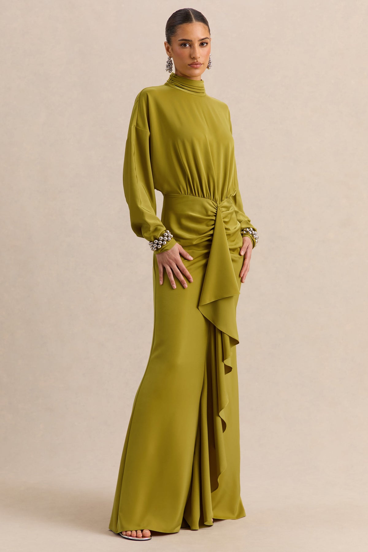 ECM_HR_CL137287031----Perla-Olive-High-Neck-Maxi-Dress-With-Gathered-Detailing-4.jpg