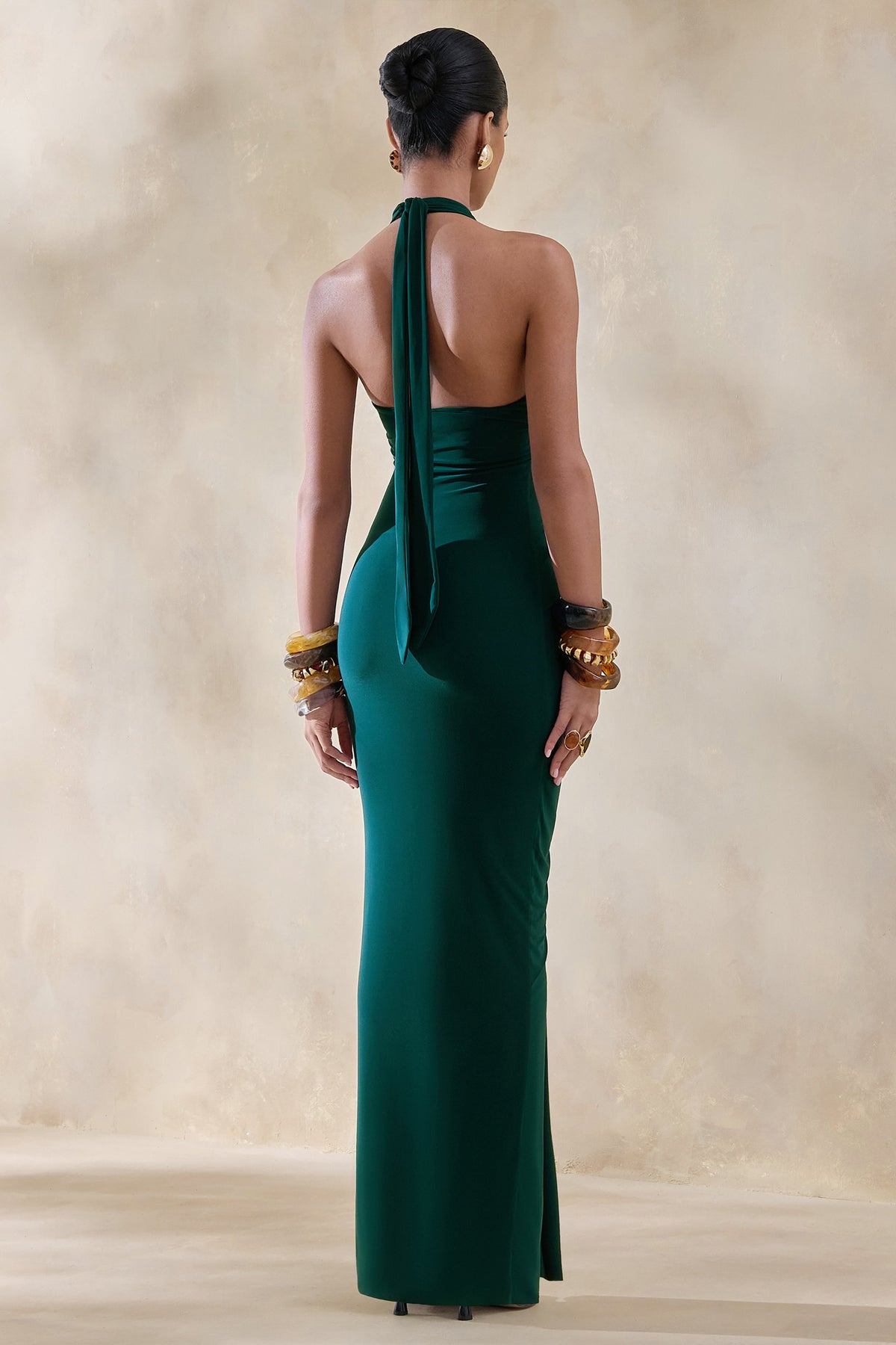 ECM_HR_CL137478030---Lesley-_-Bottle-Green-Plunge-Neck-Maxi-Dress-04.jpg