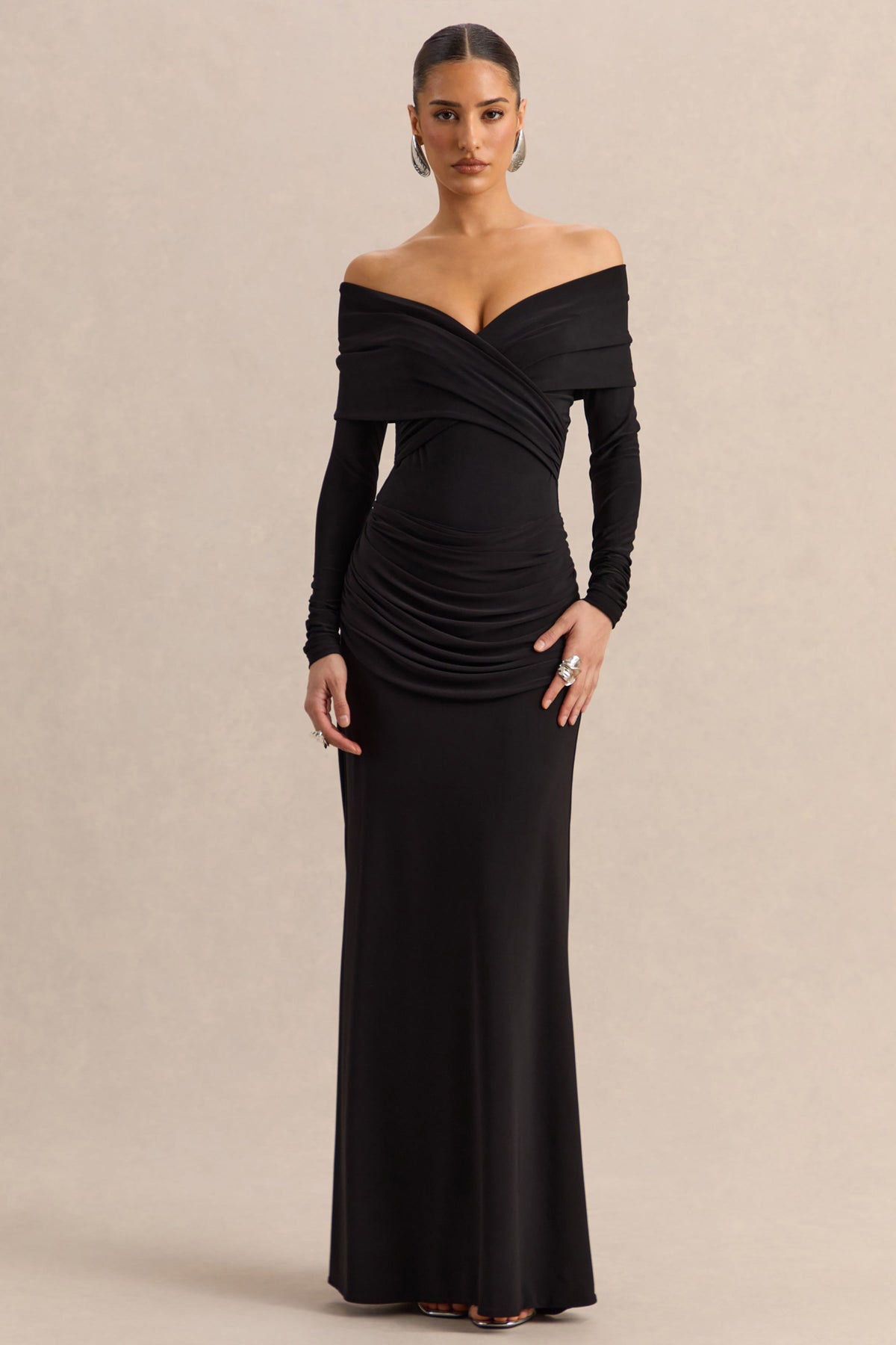 ECM_HR_CL137820001---Kaelis-_-Black-Bardot-Neck-Bodysuit-With-Long-Sleeves-+-CL137836001---Esara-_-Black-Maxi-Skirt-With-Gathered-Detailing-3.jpg