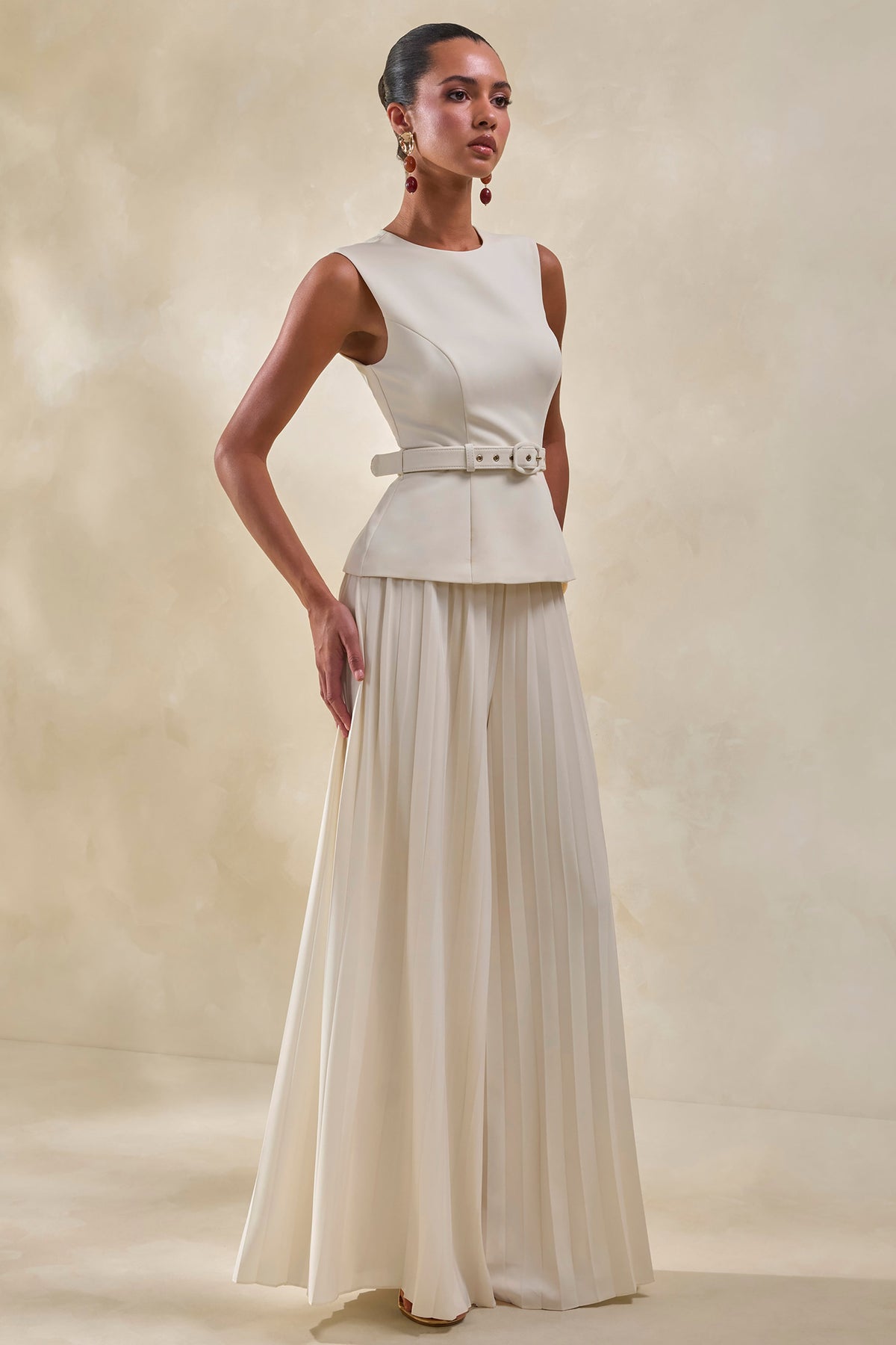 CL13794011106_ECM_HR_CL137939111---Karienne-_-Cream-Round-Neck-Top-With-Belted-Detail-_-CL137940111---Lerenza-_-Cream-Satin-Wide-Leg-Pleated-Trousers2
