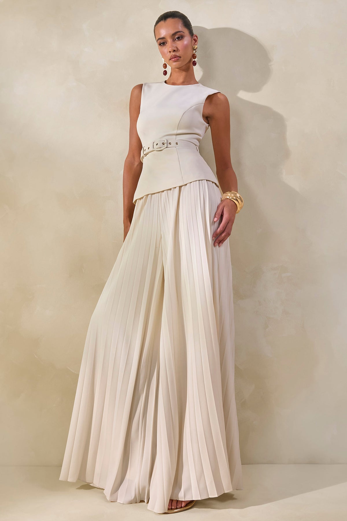 CL13794011106_ECM_HR_CL137939111---Karienne-_-Cream-Round-Neck-Top-With-Belted-Detail-_-CL137940111---Lerenza-_-Cream-Satin-Wide-Leg-Pleated-Trousers7