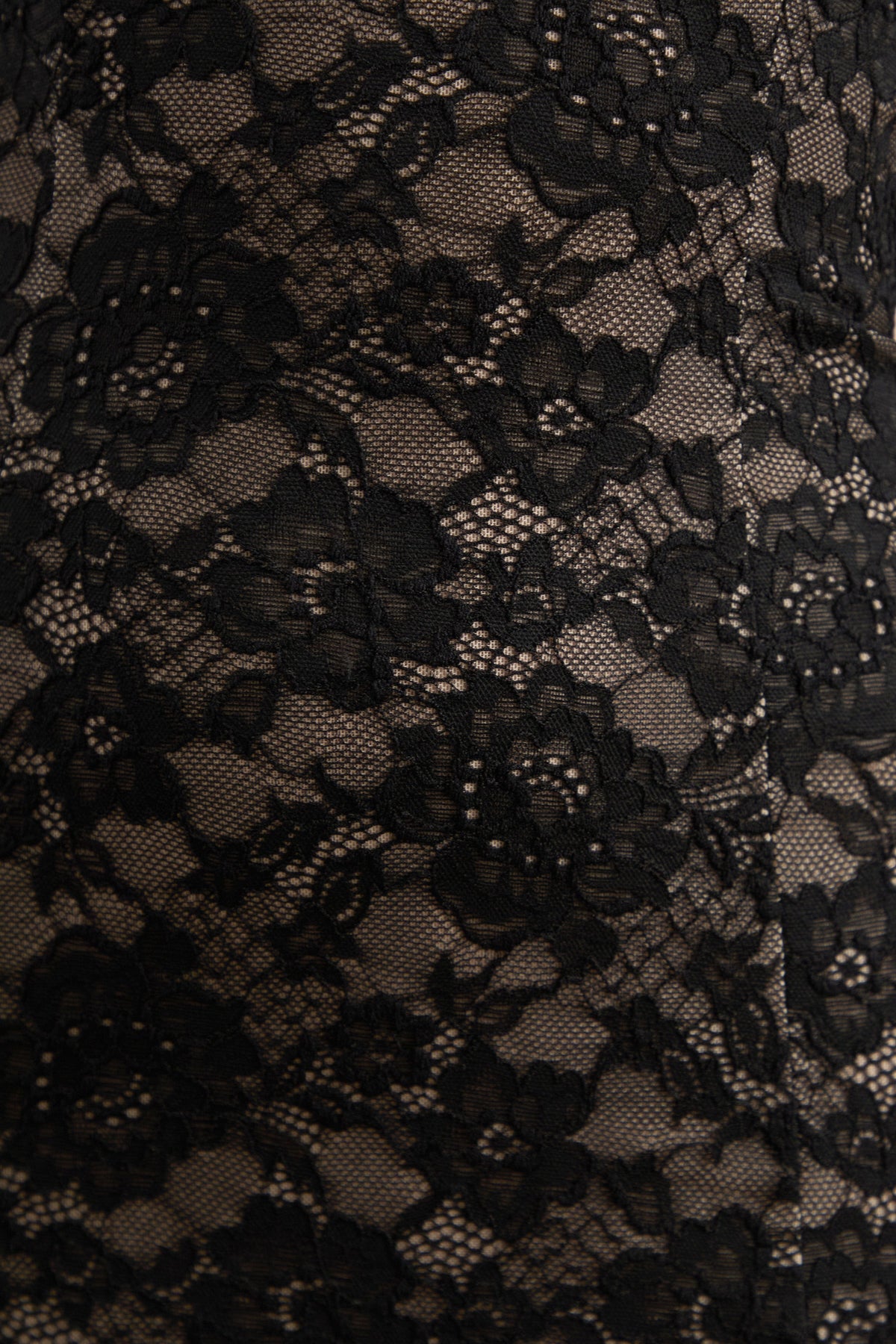 ECM_HR_CL137971001_Mirellia_Black 26.jpg